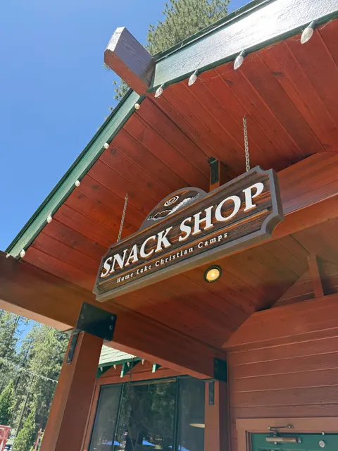 Hume Lake Snack Shop