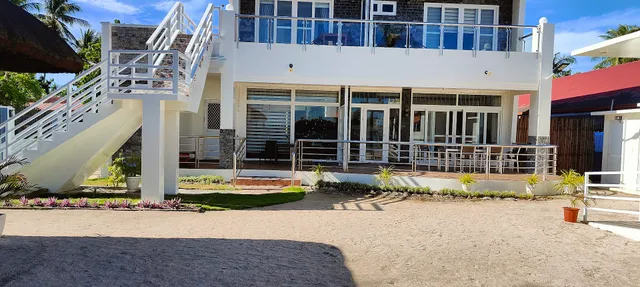 MAYKENN BEACH - Bantayan Island