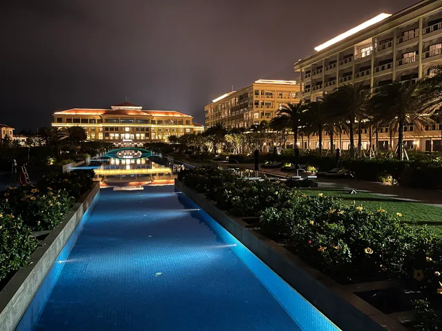 Sheraton Grand Danang Beach Resort & Spa
