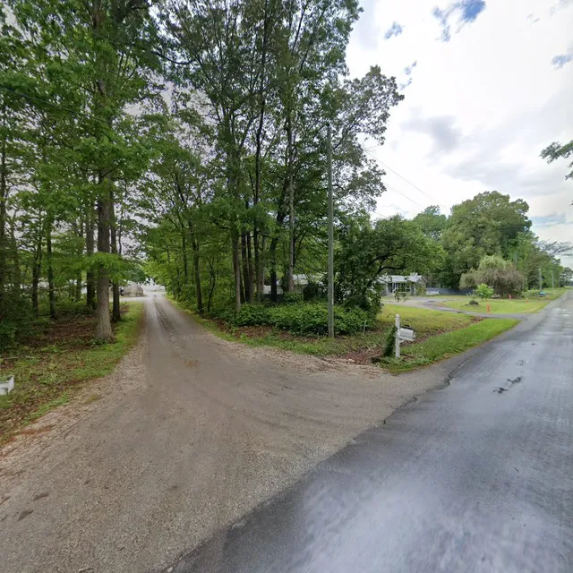 Dogwood Glenn Amish Greenhouse