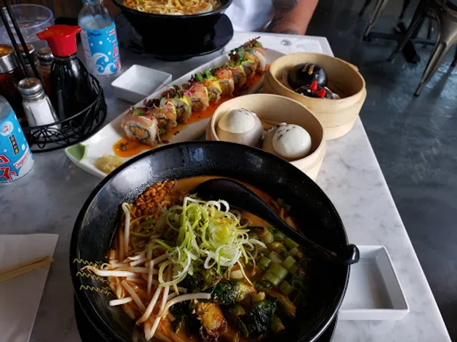 Harumama Ramen + Sushi (Little Italy)
