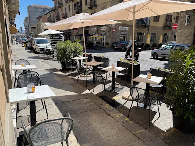 il peccato pub karaoke