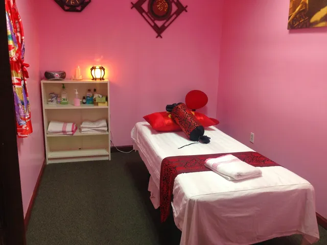 A Golden Massage & SPA