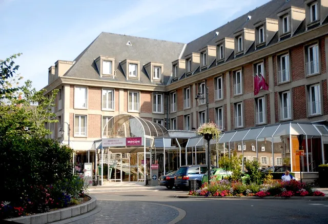 Hôtel Mercure Abbeville Centre - Porte de la Baie de Somme