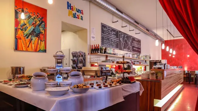 Welt Cafe (world Cafe)