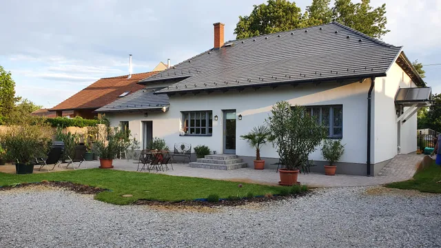 Villa Lenka B&B