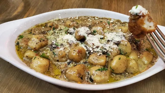 Gnocchi Gnocchi Brothers, South Bank