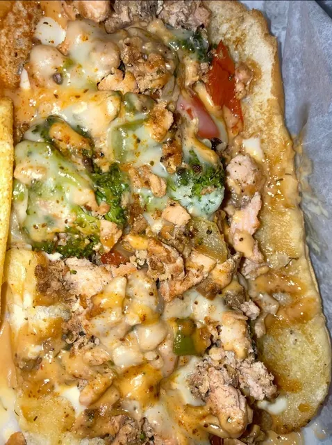 The Lakeshore Kitchen