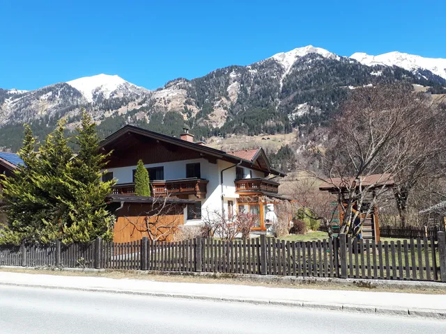 Sendlhofer-Hartmann, Appartement