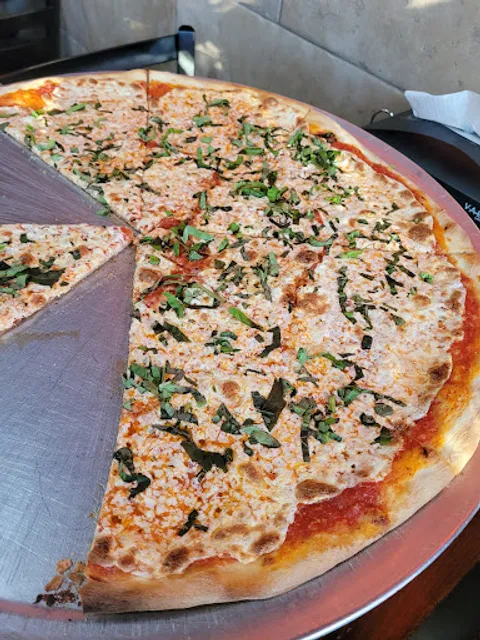 El Macho Pizzeria & Pasta