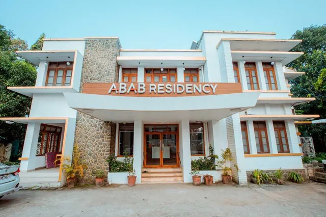 Abab Residency - Hotels in Edappally Near Lulu Mall, Budget Hotels in Kochi, Service Villas in Kochi