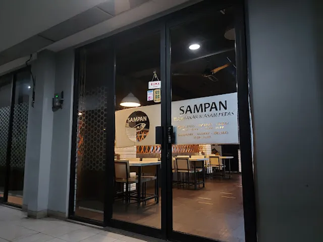 Sampan Ikan Bakar & Asam Pedas