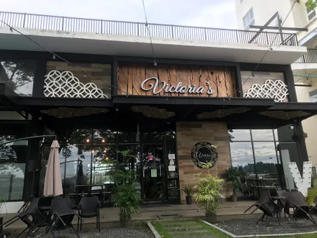 Victoria's House of Silvanas and Cafe