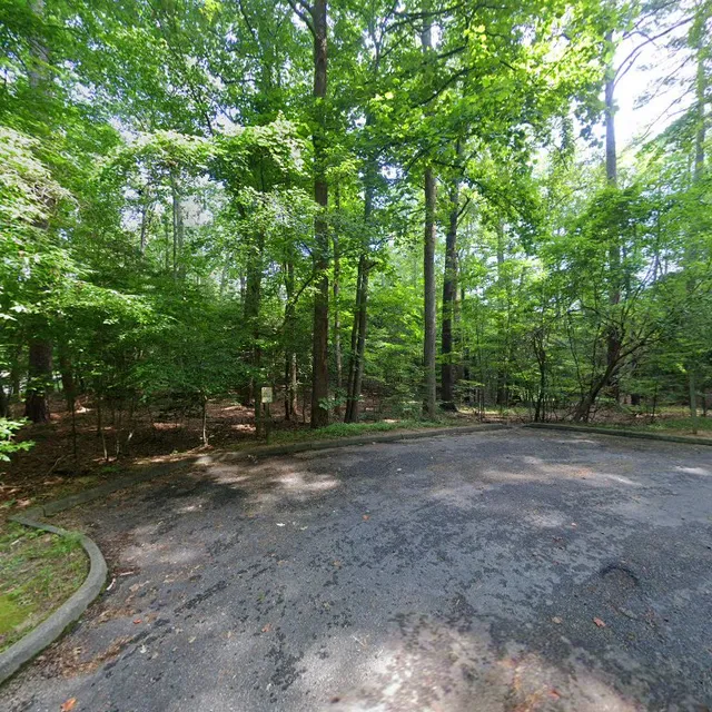 Untouched Redoubt Of Yorktown Historical Tour