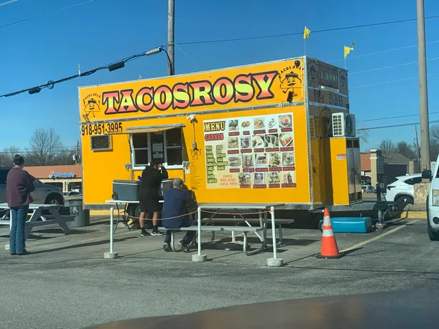 Turtle Creek Shopping Center