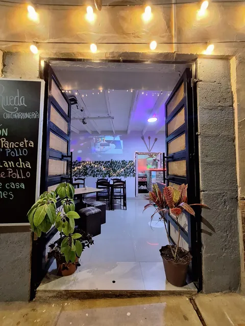 La Rueda Restobar
