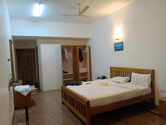 OYO 28786 Hotel Santalum International