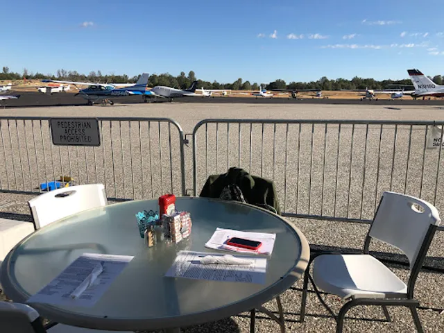 Wings Grill & Espresso Bar