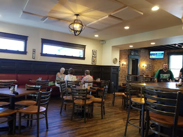 Fort Mitchell Public House