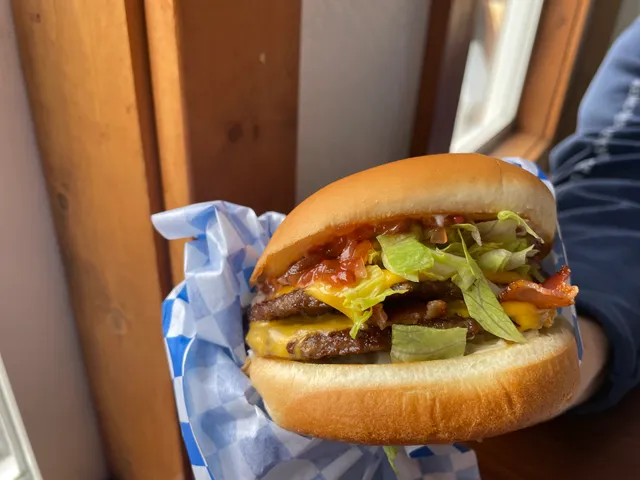 Mountain High Hamburgers