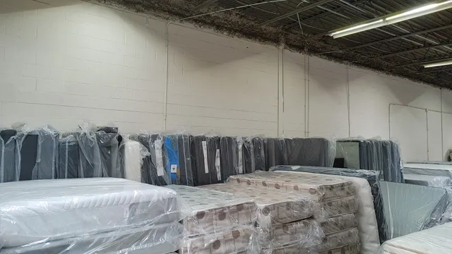 Alpha Liquidation Mattress