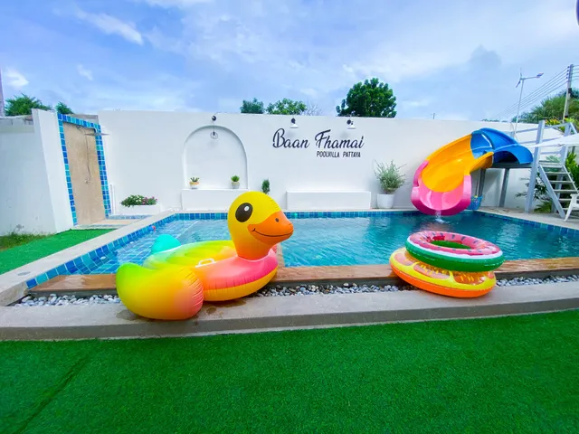 บ้านฟ้าใหม่ พูลวิลล่า พัทยา (Fhamai Pool Villa @ Huay Yai Pattaya)