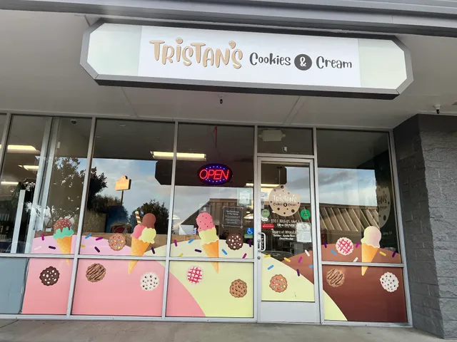 Tristan’s Cookies & Cream