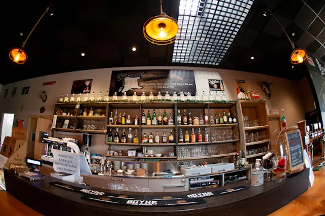 Tepepa Ale House Country Bar