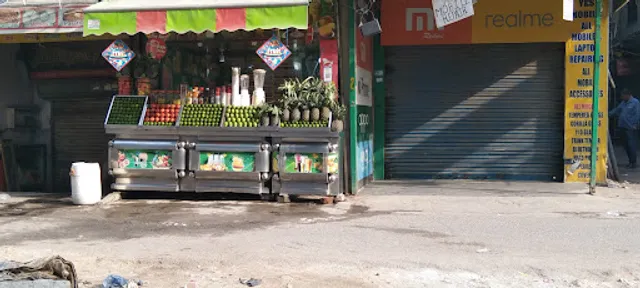 Sachdeva Juice Corner