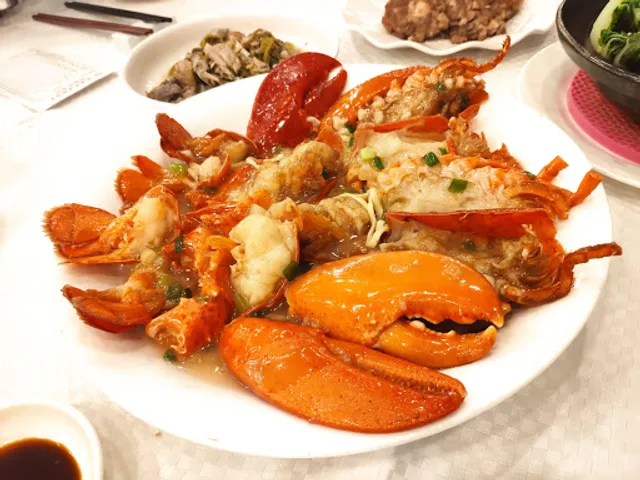 Lung Shun Hin Seafood Restaurant