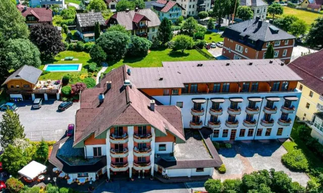 Hotel Burgstallerhof