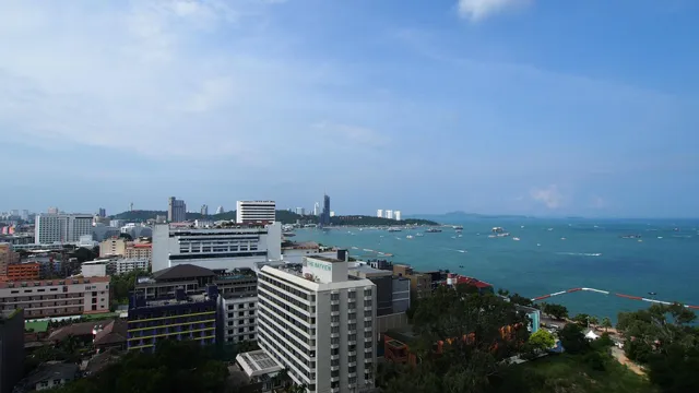 Honeys @ View Talay 6