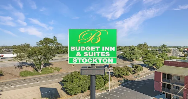 Budget Inn and Suites