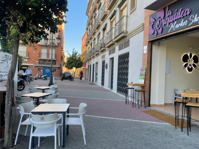 La Orquídea Restobar