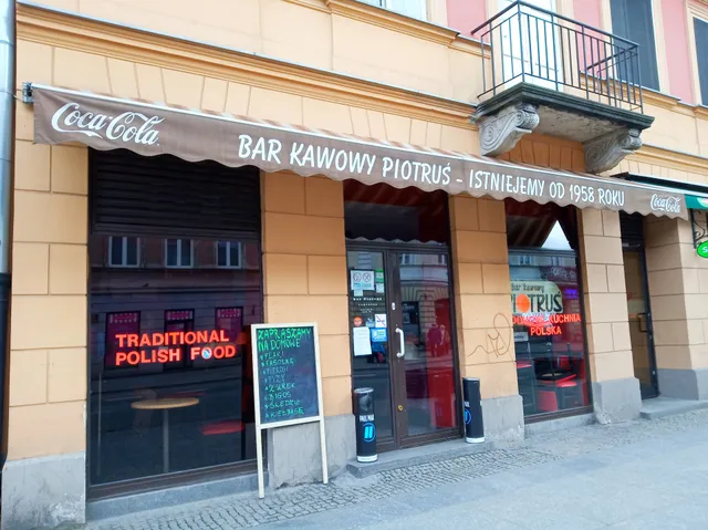 Bar Kawowy "Piotruś"