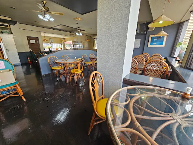 アミューズ師勝店