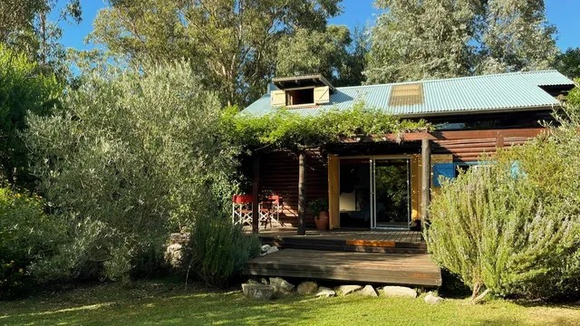 Cabaña Estilo Natural Los Acantilados