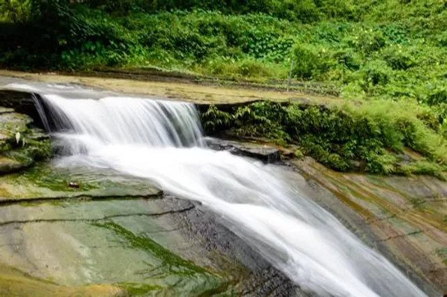 Shoilo Propat Waterfall