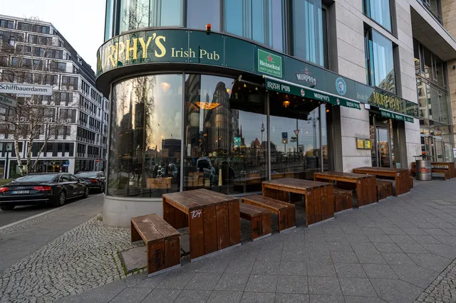 Murphy’s Irish Pub