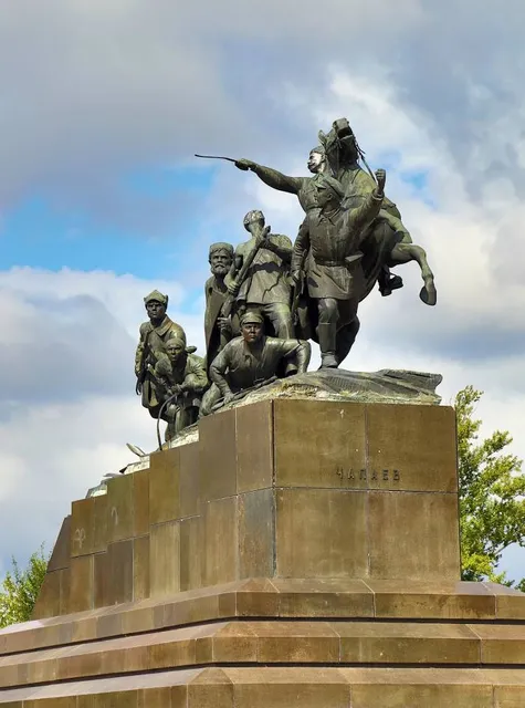 Brotherly Mound Monument