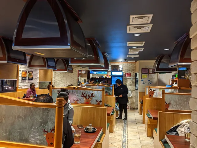 음메꿀꿀 Moo & Oink Korean BBQ Restaurant