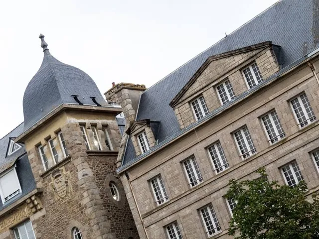 Place des Frères Lamennais