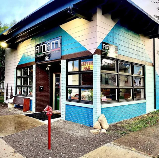Amami Kitchen & Espresso Bar