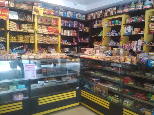Master Bakery and Sweets - Birthday Cake In Madurai