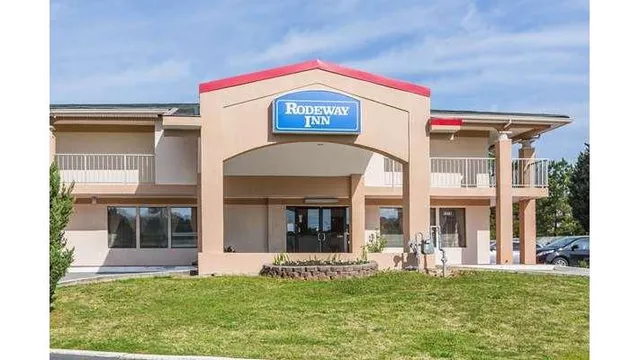 Rodeway Inn Marietta near Dobbins ARB