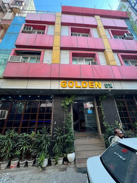Golden Deluxe Hotel