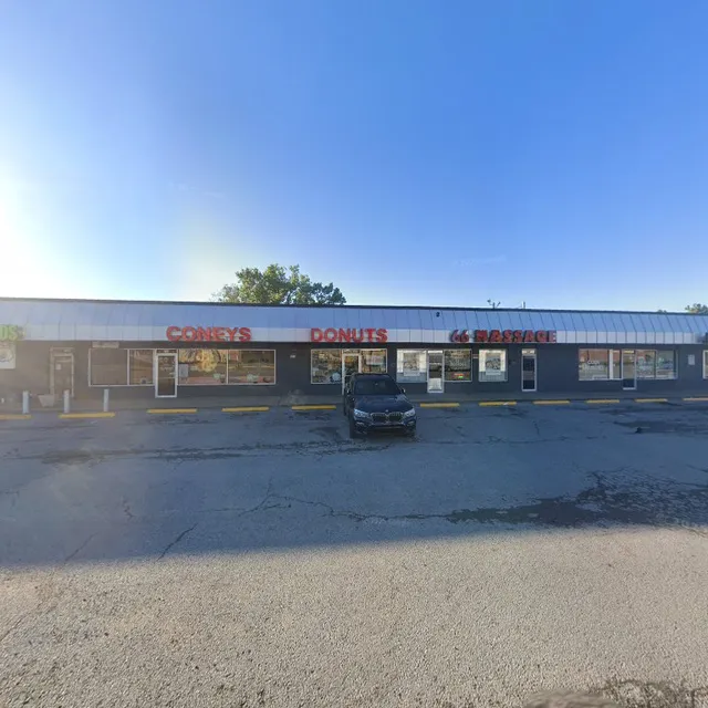 Riverview 66 Shopping Center