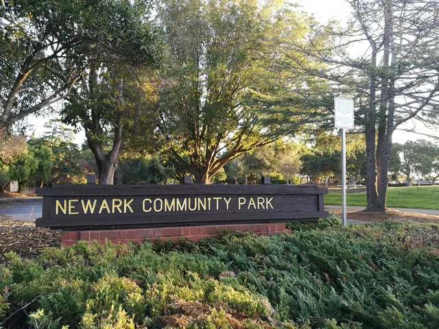Newark Community Center Park