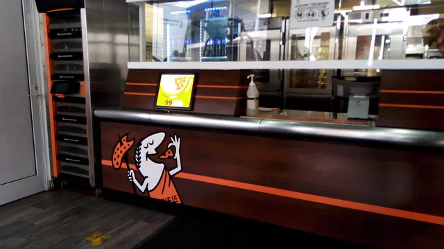 Little Caesars Pizza