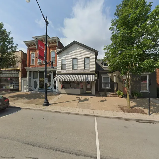 Alterations & Tuxedo By Floriana